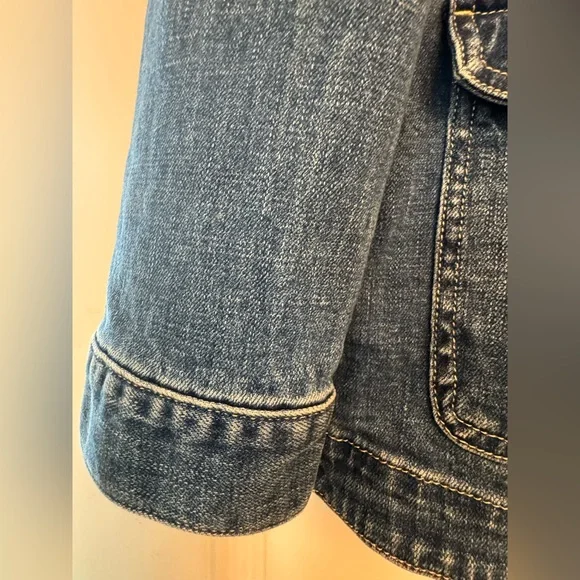 GAP Blue Jean Jacket with Pockets - Picture 6 of 6